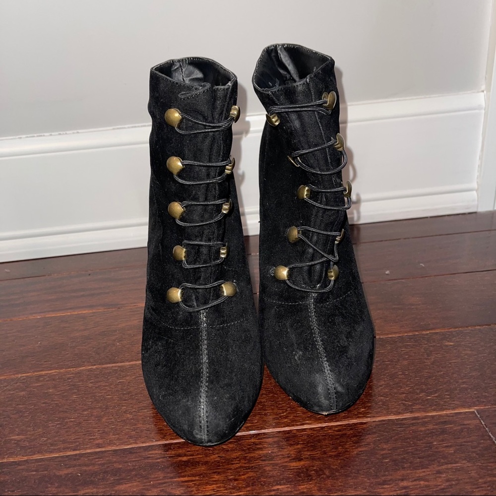 Shoe Dazzle Black Heeled Booties